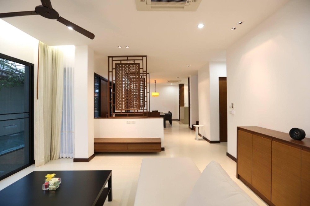 4 Bedroom House  in Khlong Toei, Khlong Toei, Bangkok - Image 3