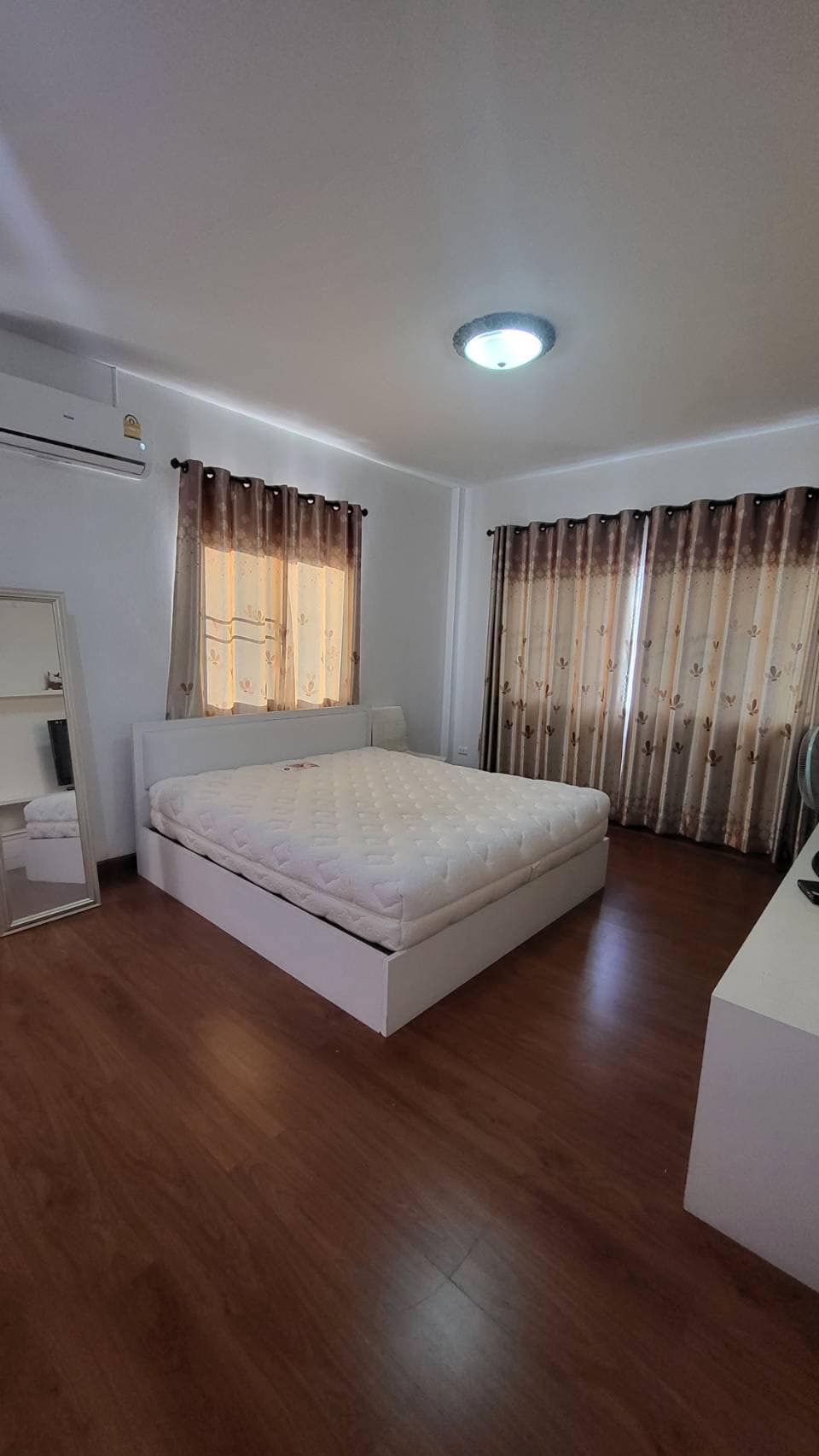 Thanaporn Park Home 4 - Image 7