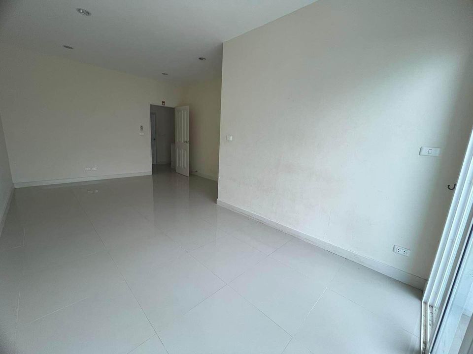 ดิ เออบาน่า +4 - Image 11