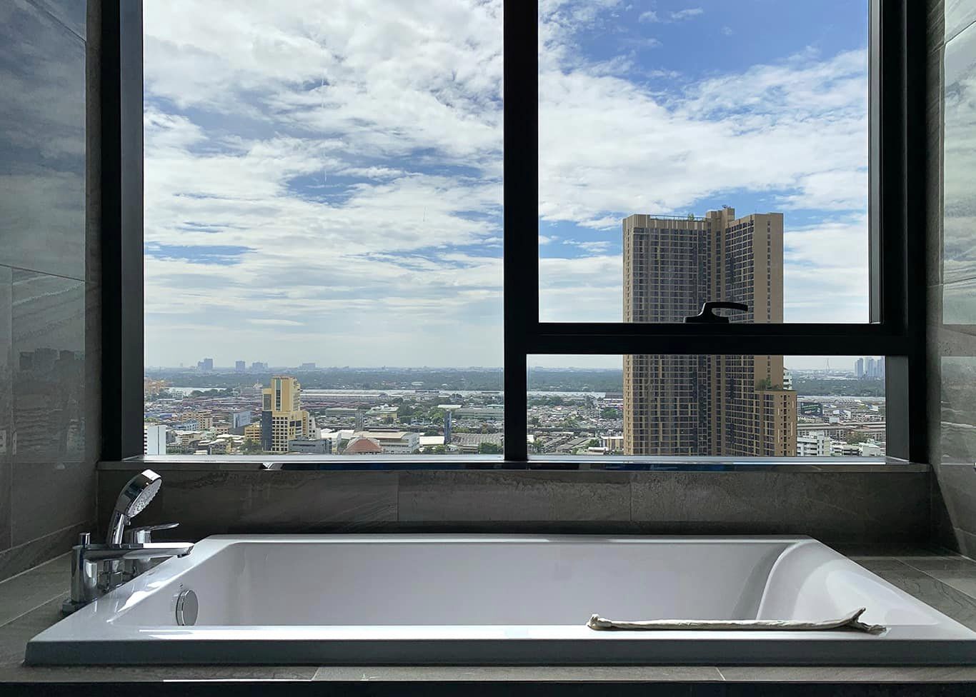 Ideo Q Sukhumvit 36 - Image 18
