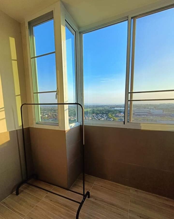 103 Central Condominium - Image 12
