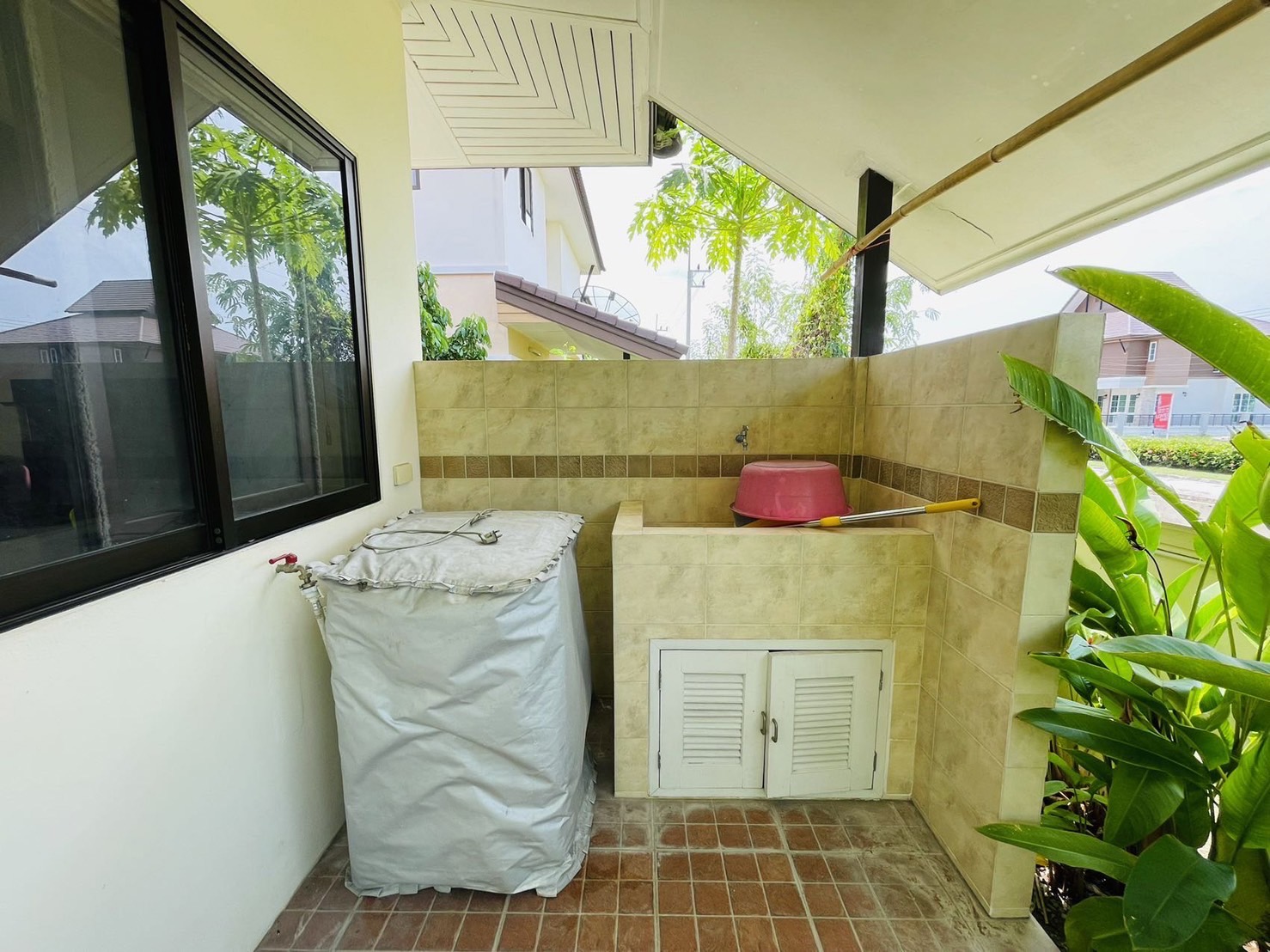 4 Bedroom House For Sale in Ban Waen, Hang Dong, Chiang Mai - Image 18