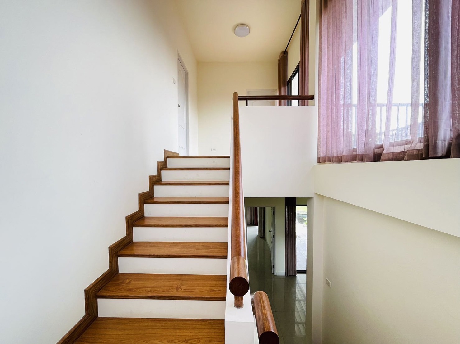 4 Bedroom House For Sale in Ban Waen, Hang Dong, Chiang Mai - Image 7