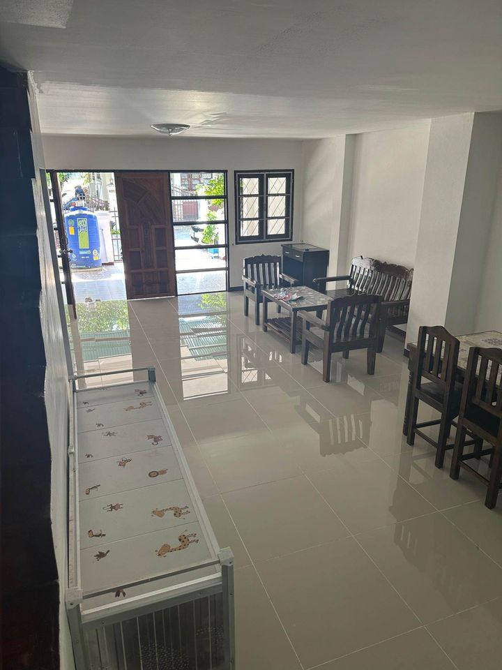 2 Bedroom Townhouse For Sale in Ban Waen, Hang Dong, Chiang Mai - Image 3