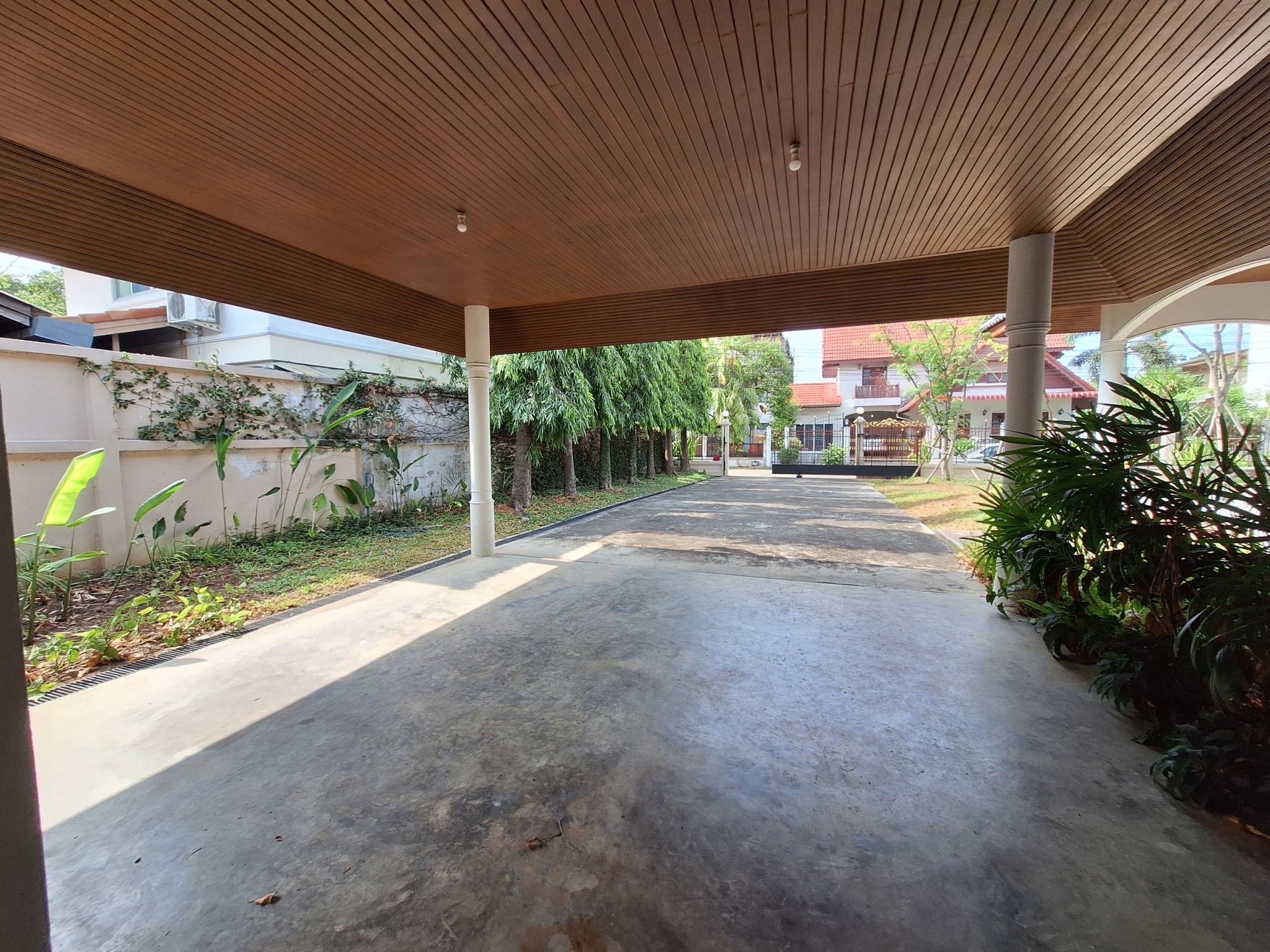 3 Bedroom House  in Fa Ham, Mueang Chiang Mai, Chiang Mai - Image 29