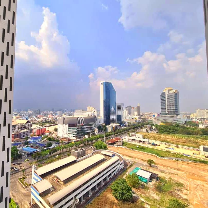 Noble Revolve Ratchada 1 - Image 4