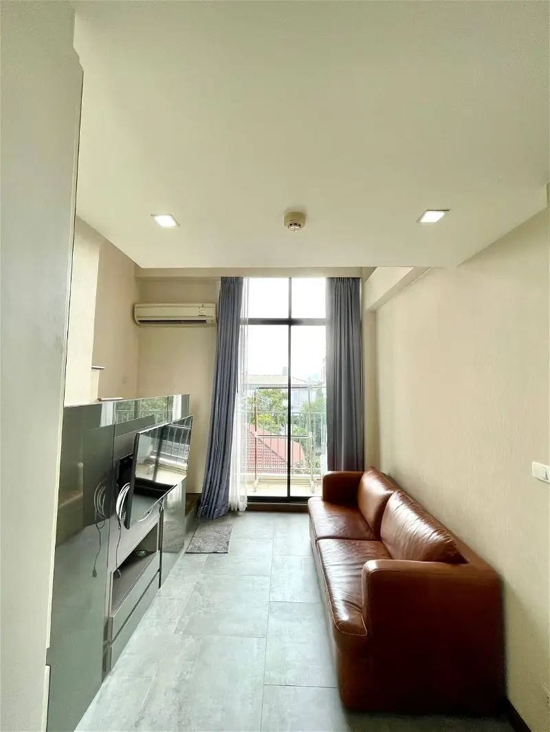 Beyond Sukhumvit Condominium - Image 1
