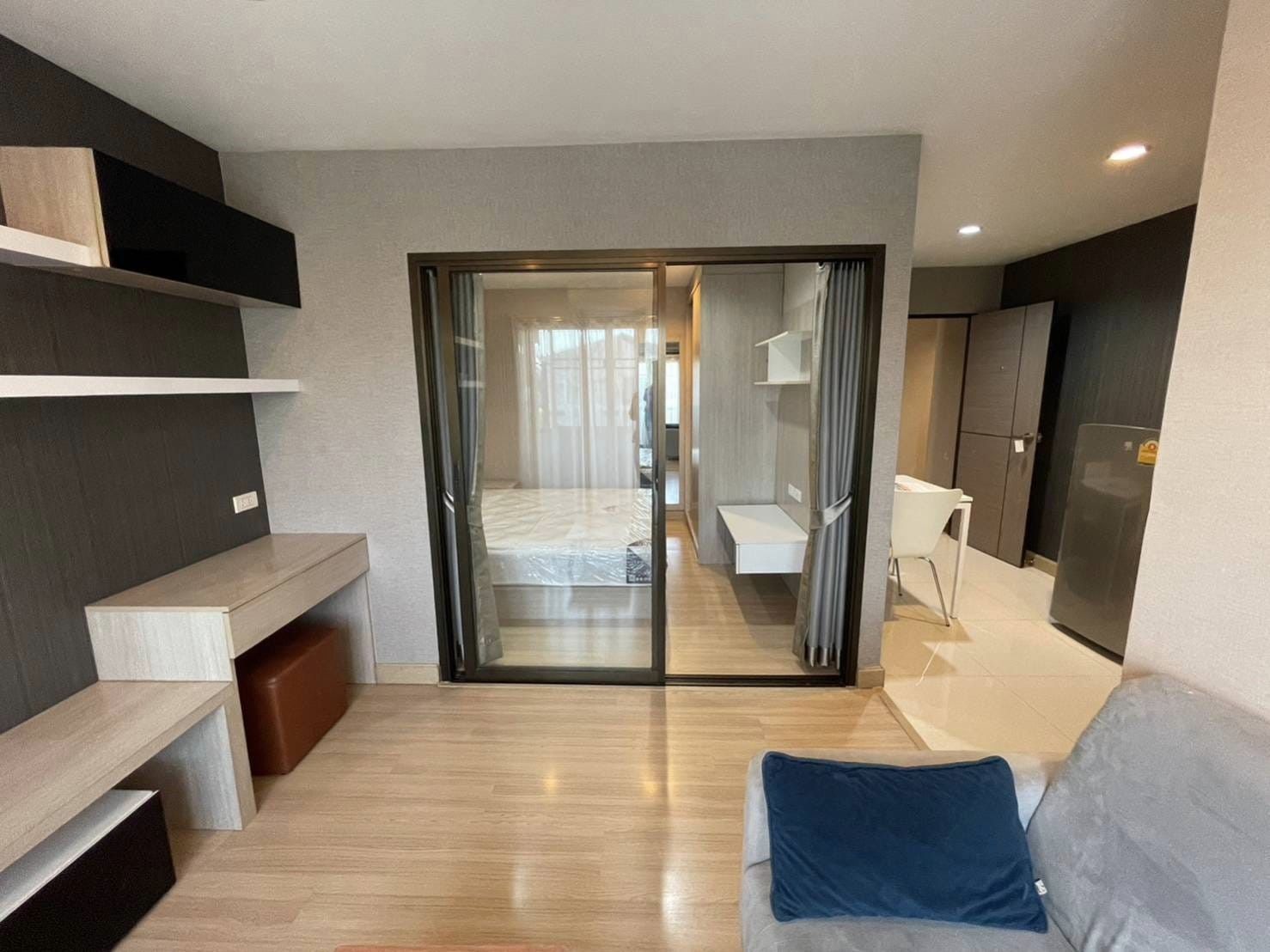 Airport Home Condo - Image 2