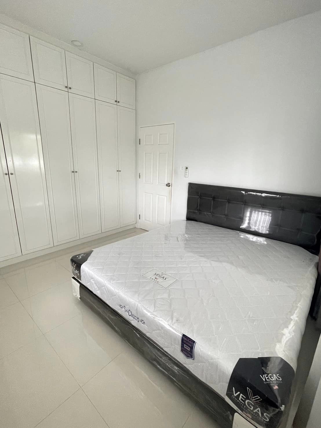 3 Bedroom House For Sale in San Kamphaeng, San Kamphaeng, Chiang Mai - Image 10