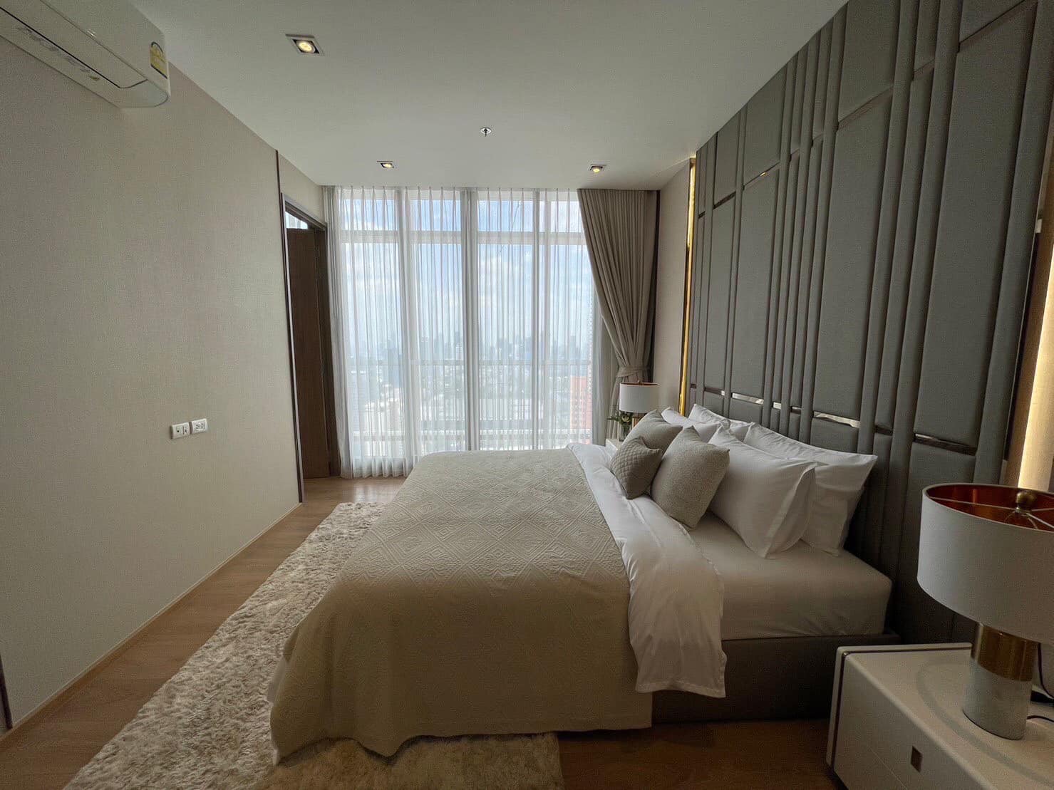 Park Origin Phrom Phong - Image 8