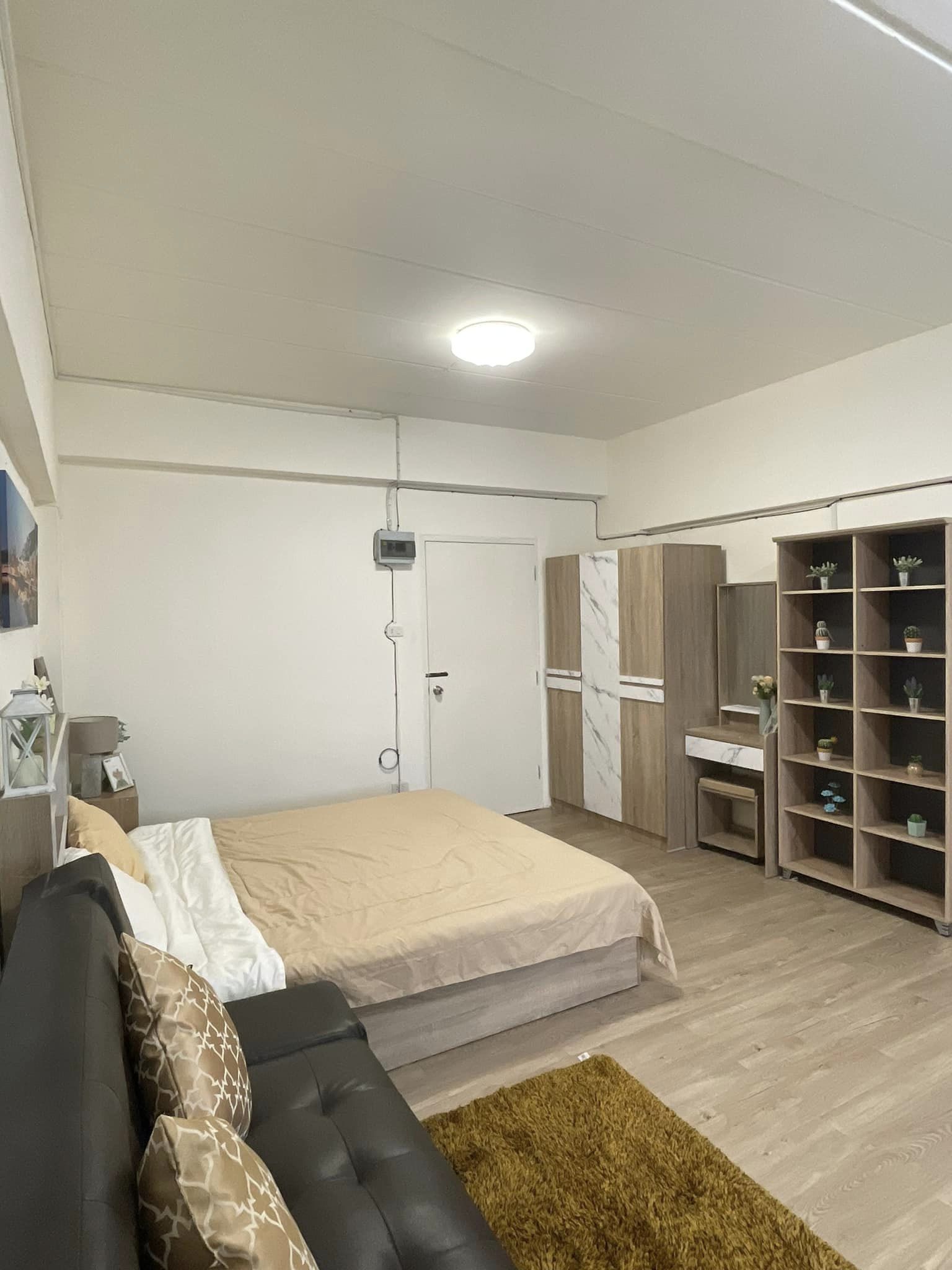 PP Condo - Image 1