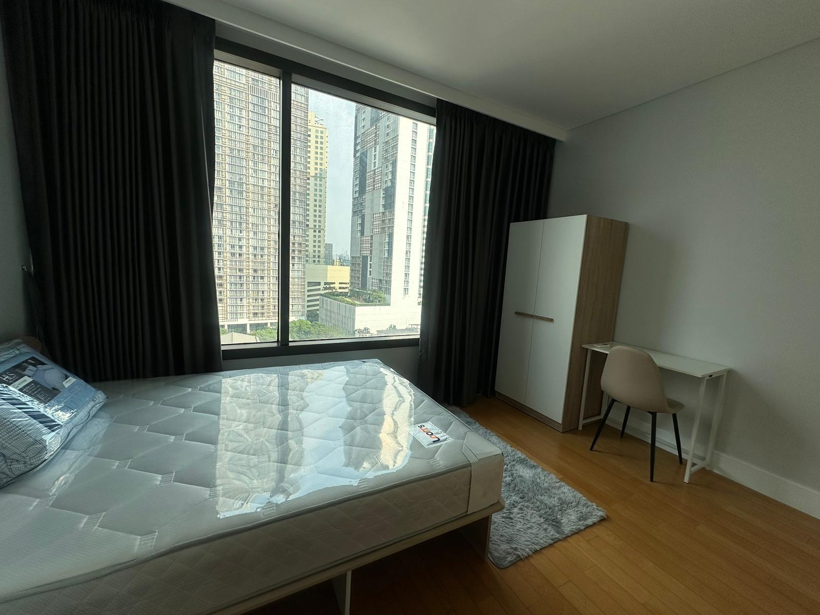 Aguston Sukhumvit 22 - Image 13