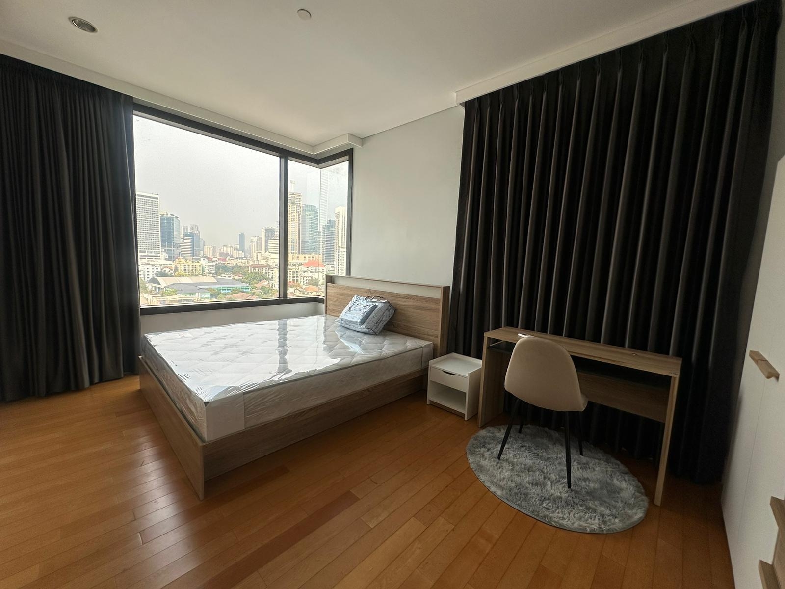 Aguston Sukhumvit 22 - Image 11