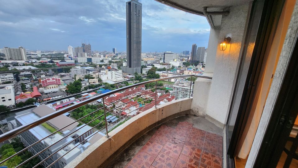 Click Condo Sukhumvit 65 - Image 11