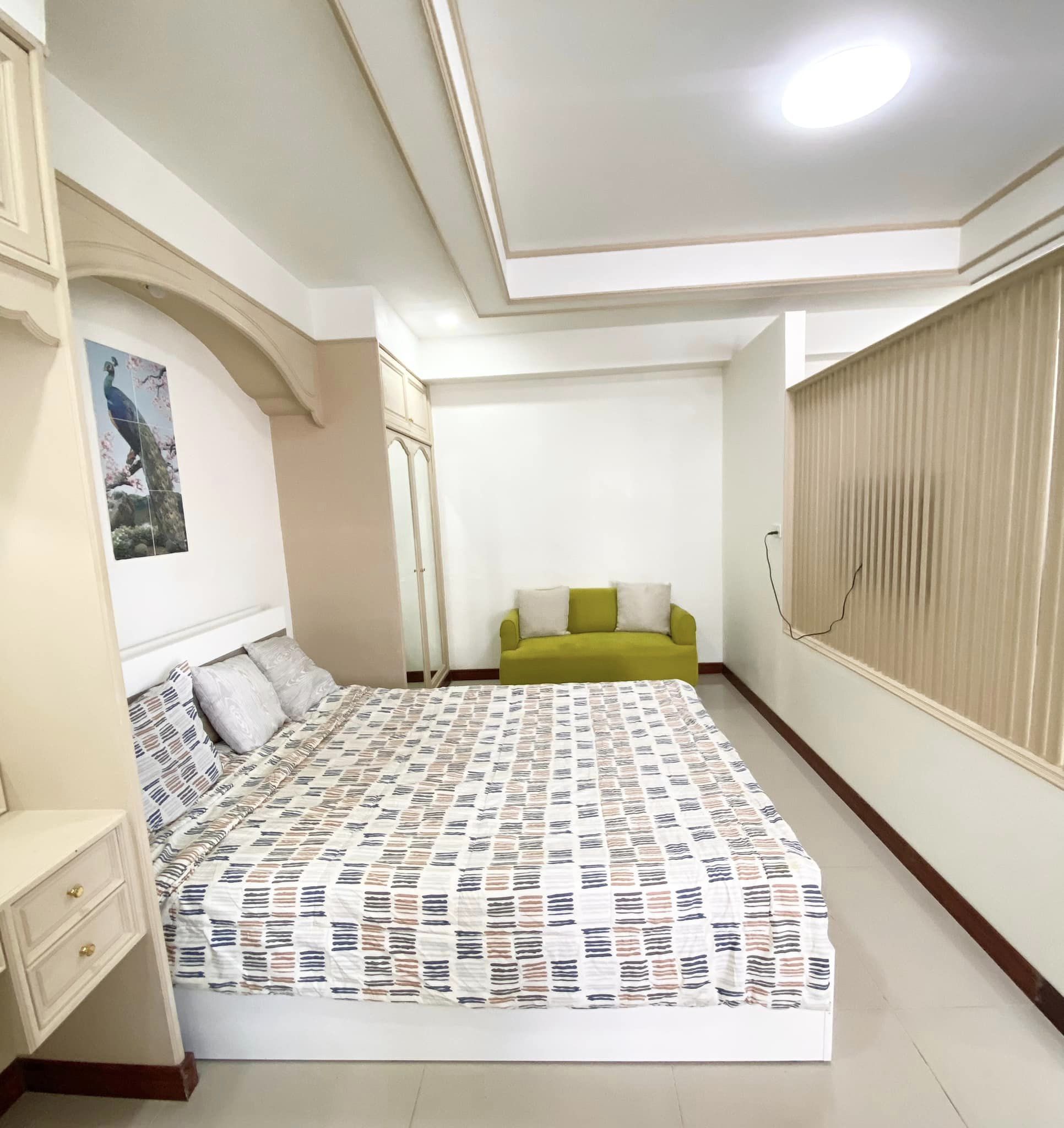 Impress Town Condominium - Image 10