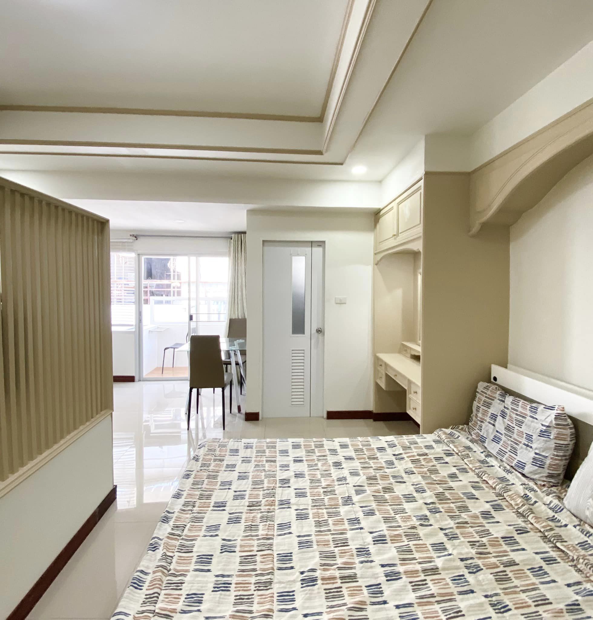 Impress Town Condominium - Image 11
