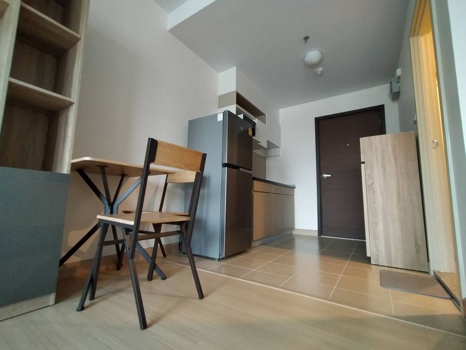 Studio Condo For Sale in Bang Kapi, Huai Khwang, Bangkok - Image 19