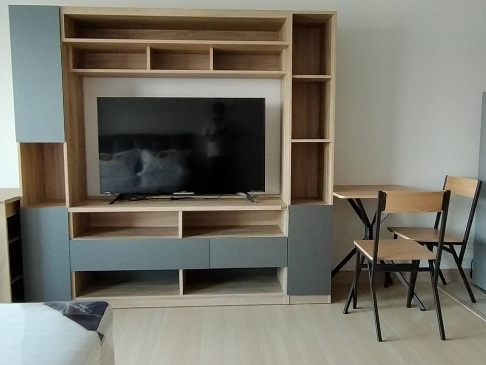 Studio Condo For Sale in Bang Kapi, Huai Khwang, Bangkok - Image 1