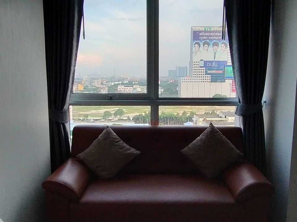 Studio Condo For Sale in Bang Kapi, Huai Khwang, Bangkok - Image 24