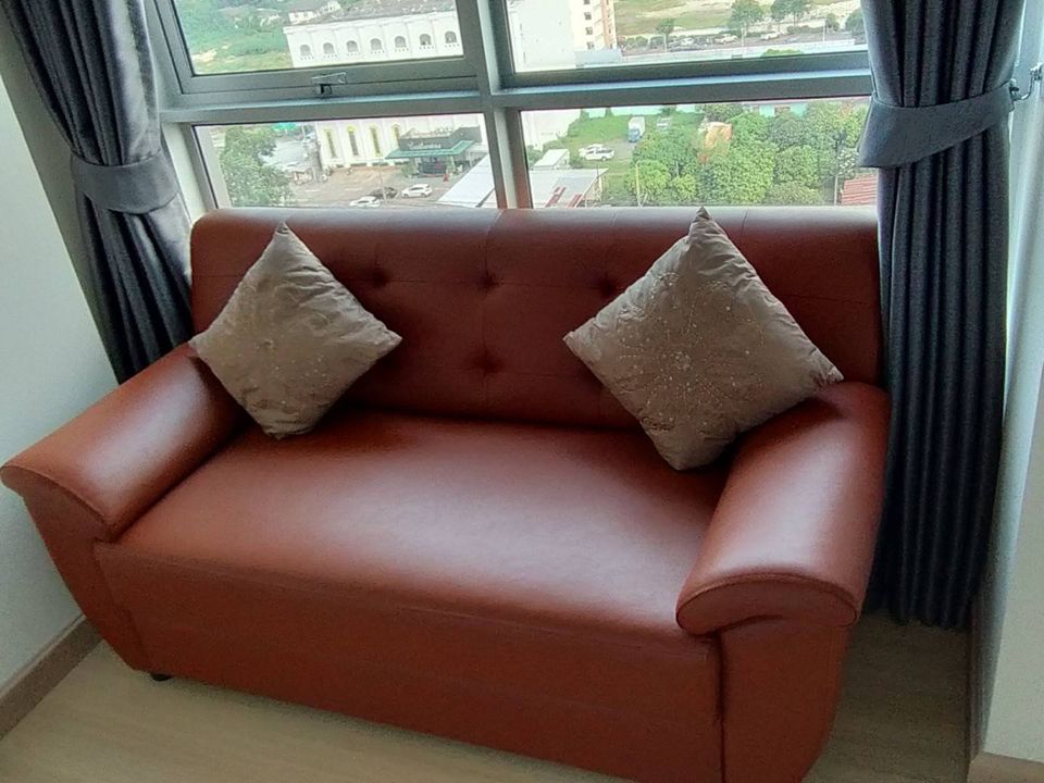 Studio Condo For Sale in Bang Kapi, Huai Khwang, Bangkok - Image 2