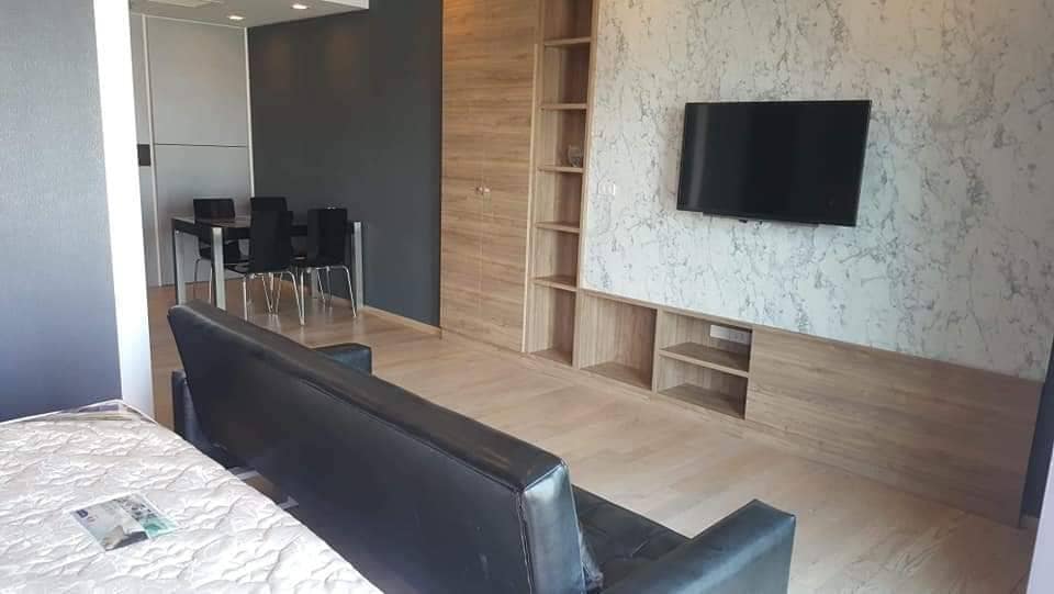 Noble Remix Thonglor - Image 1