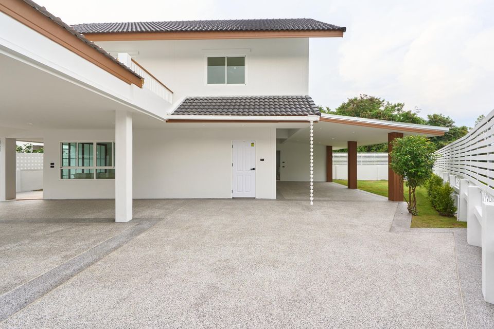 5 Bedroom House For Sale in San Na Meng, San Sai, Chiang Mai - Image 11