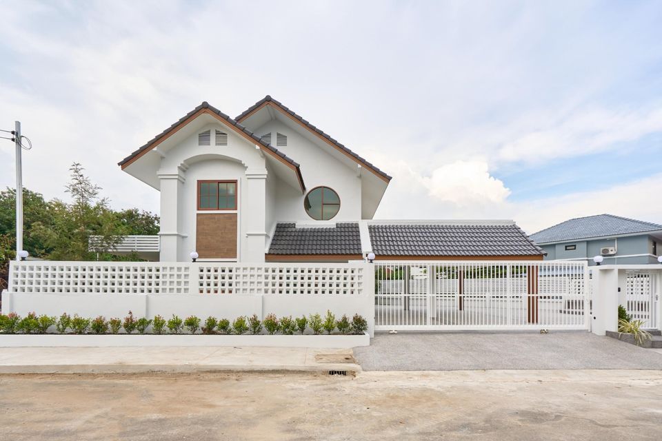 5 Bedroom House For Sale in San Na Meng, San Sai, Chiang Mai - Image 1