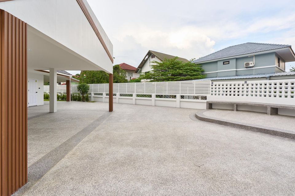 5 Bedroom House For Sale in San Na Meng, San Sai, Chiang Mai - Image 15