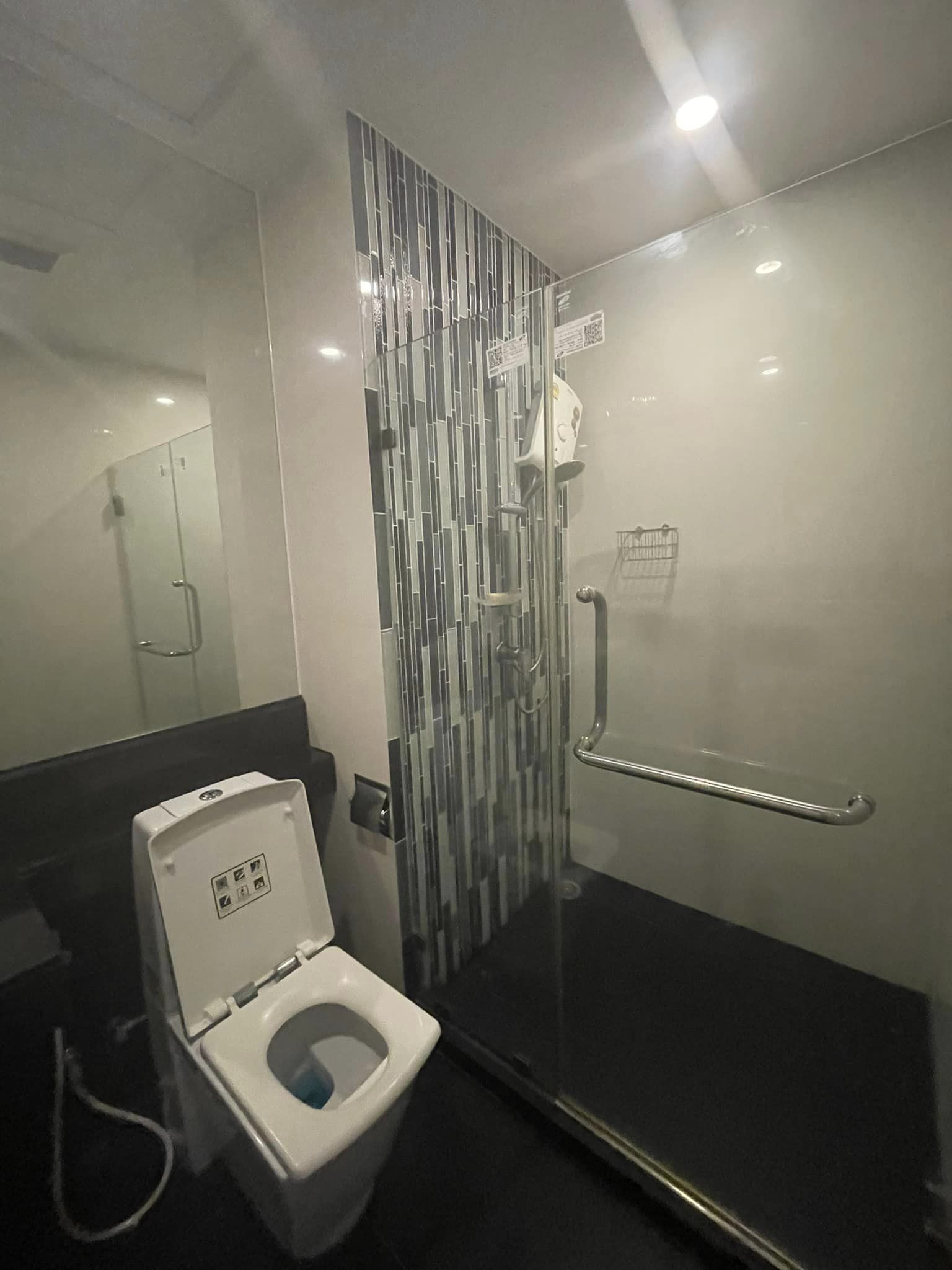 1 Bedroom Condo For Sale in Yan Nawa, Sathon, Bangkok - Image 8