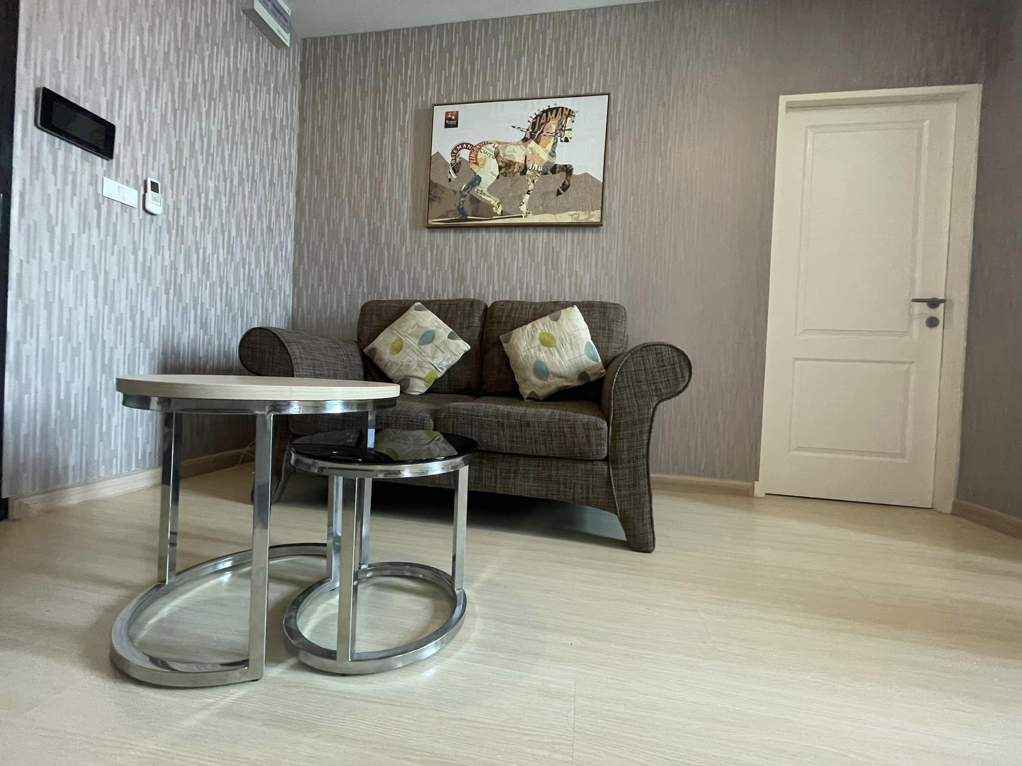 1 Bedroom Condo For Sale in Yan Nawa, Sathon, Bangkok - Image 3