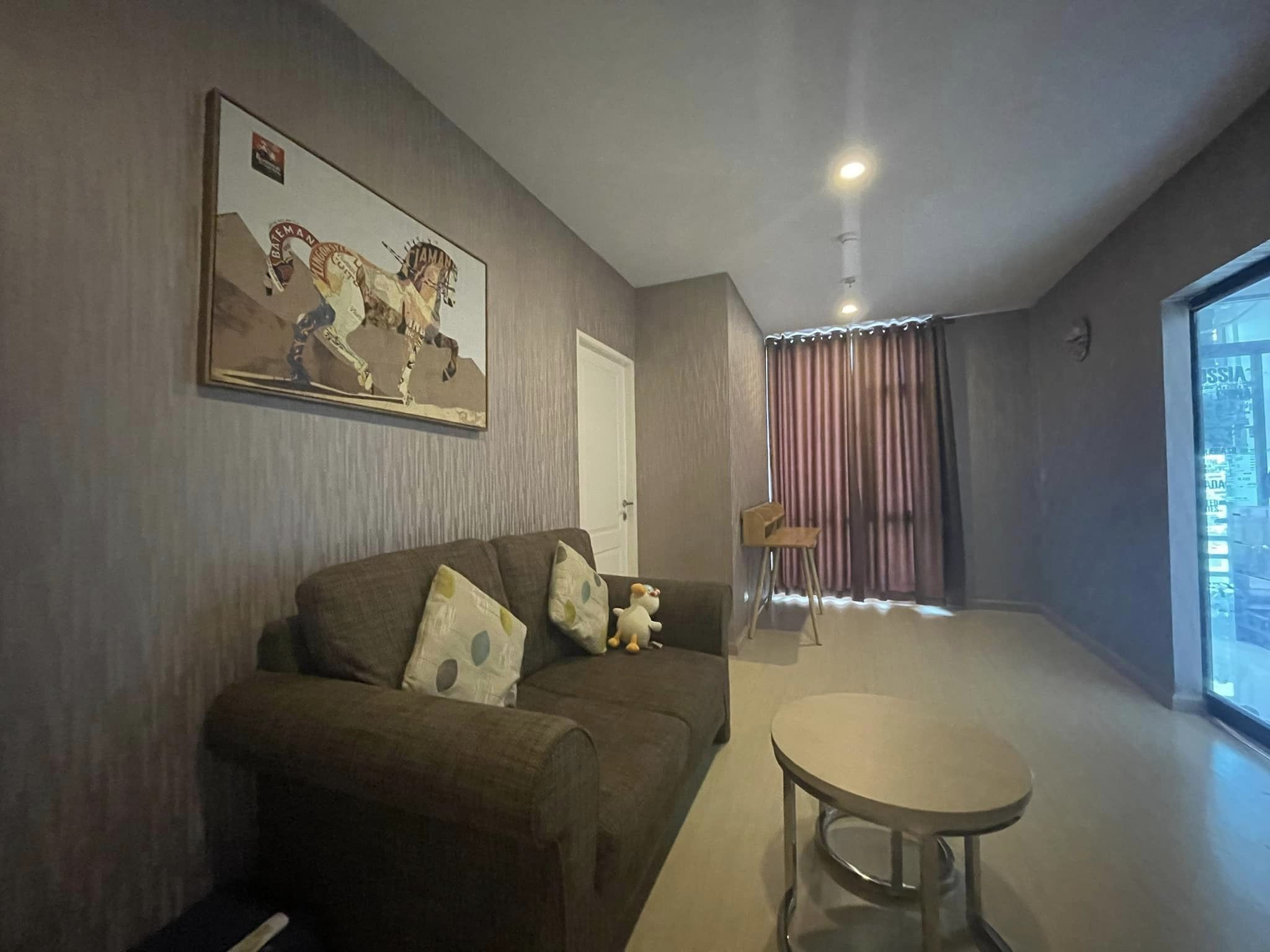 1 Bedroom Condo For Sale in Yan Nawa, Sathon, Bangkok - Image 2