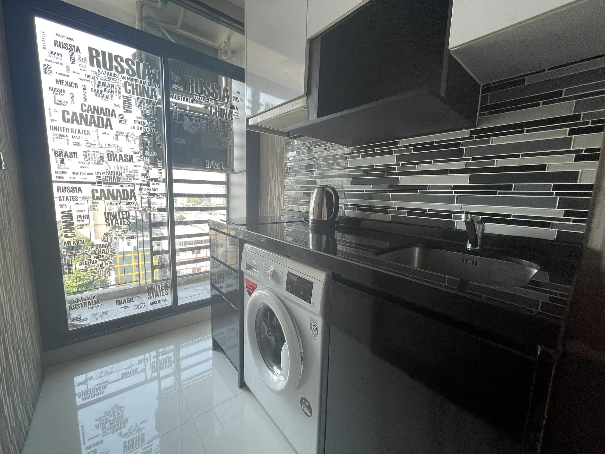 1 Bedroom Condo For Sale in Yan Nawa, Sathon, Bangkok - Image 4