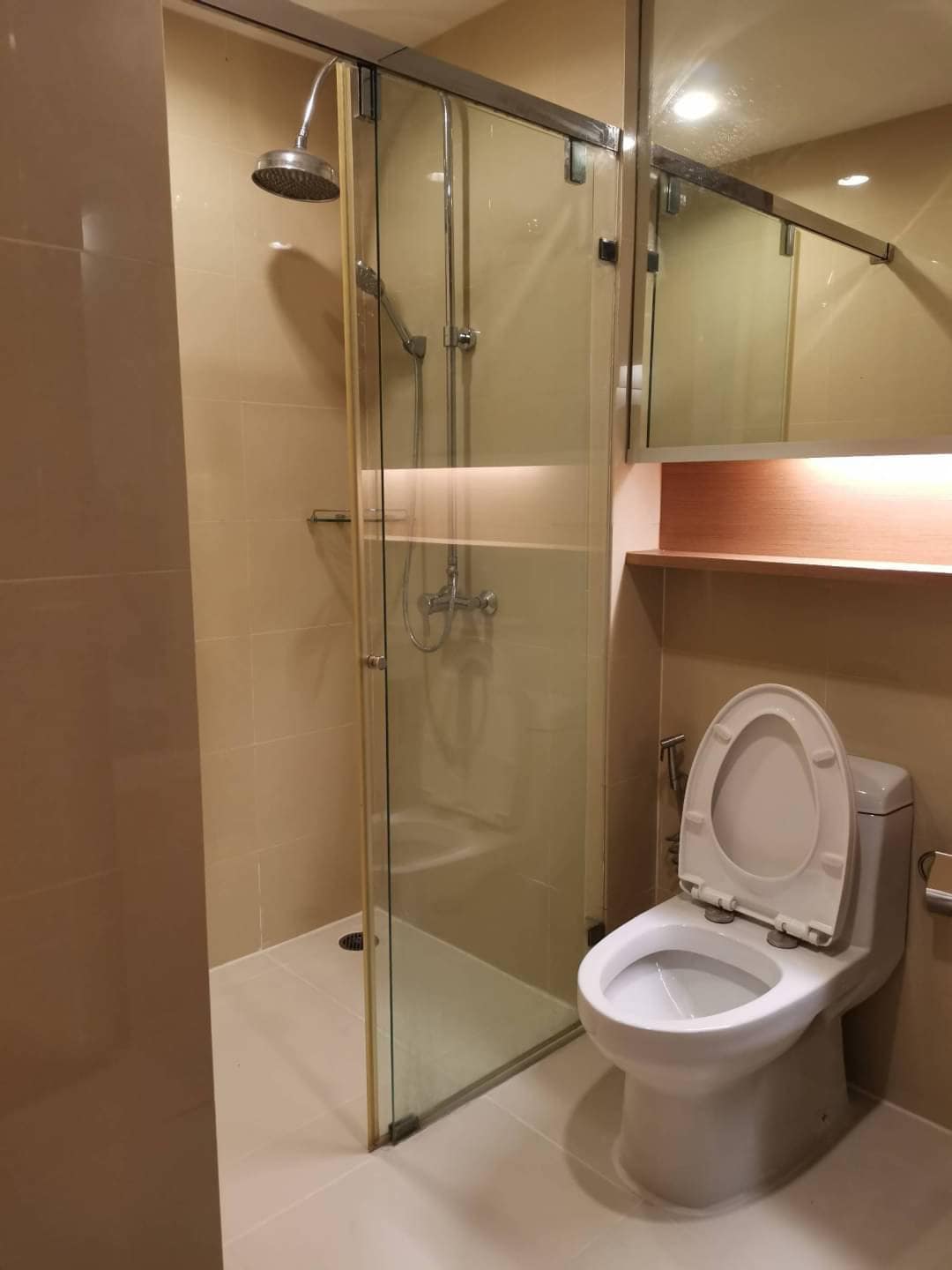 15 Sukhumvit Residences - Image 8