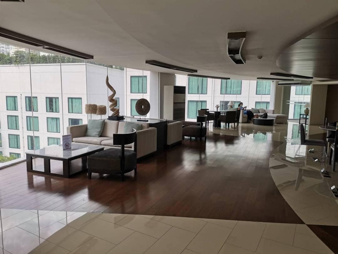 15 Sukhumvit Residences - Image 9