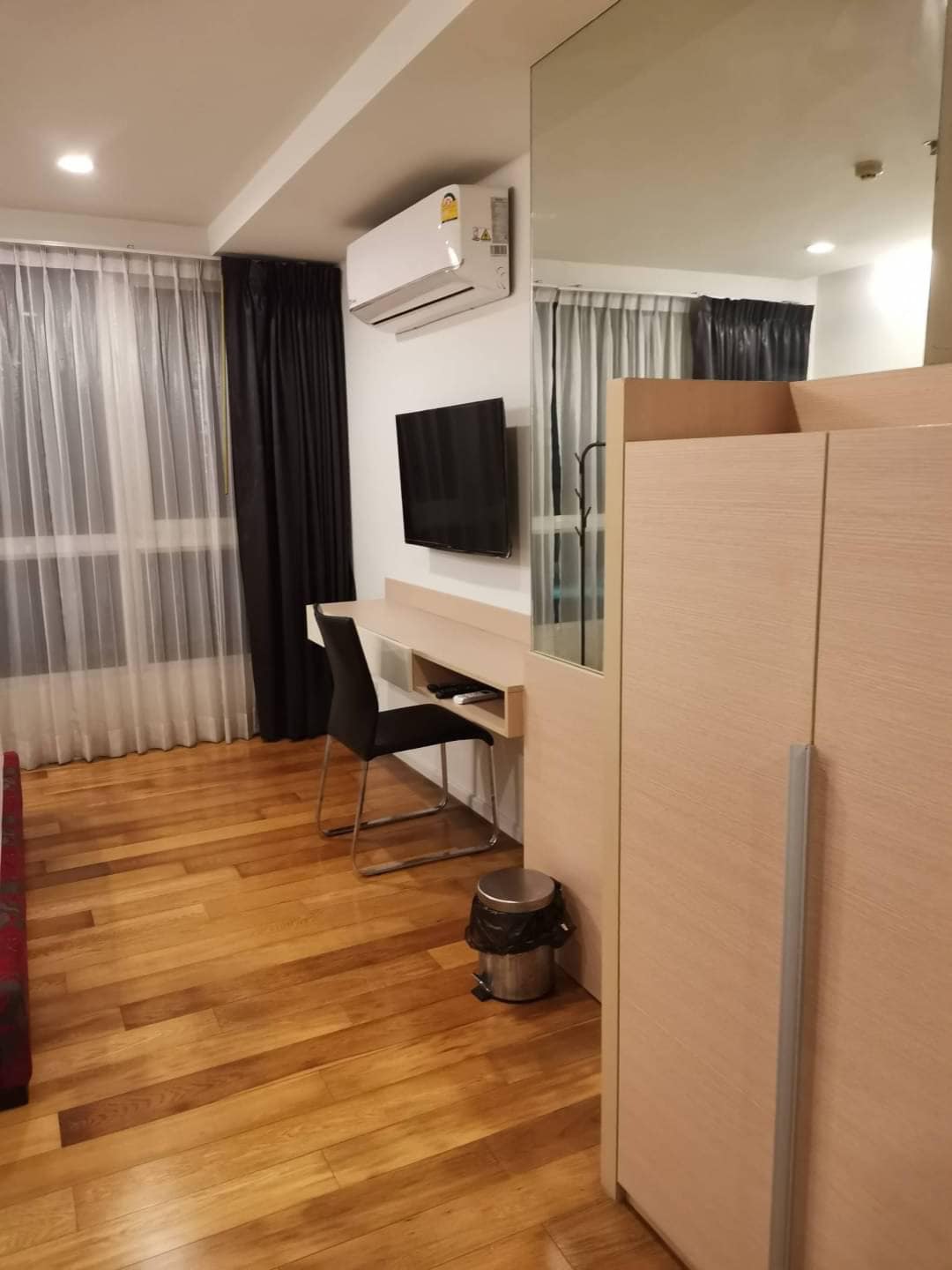 15 Sukhumvit Residences - Image 4