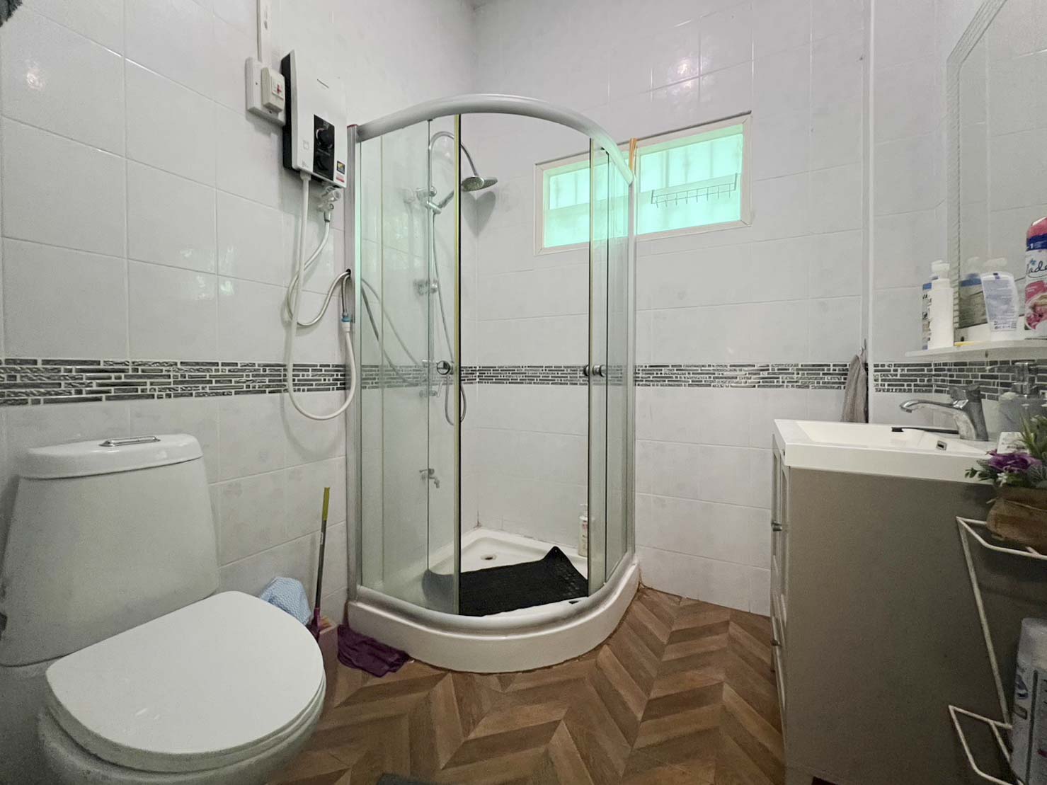 3 Bedroom House For Sale in Mae Faek Mai, San Sai, Chiang Mai - Image 9