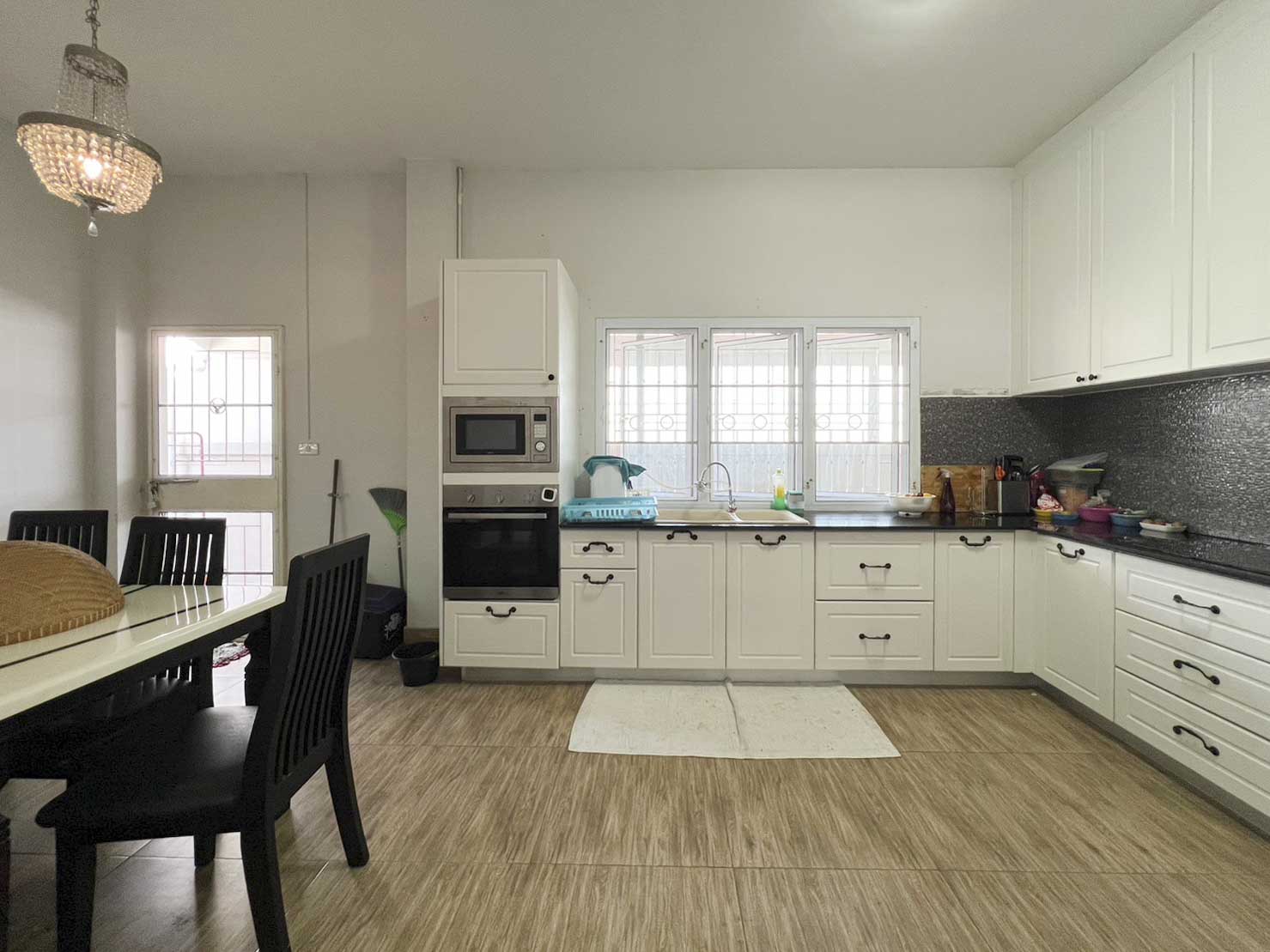 3 Bedroom House For Sale in Mae Faek Mai, San Sai, Chiang Mai - Image 11