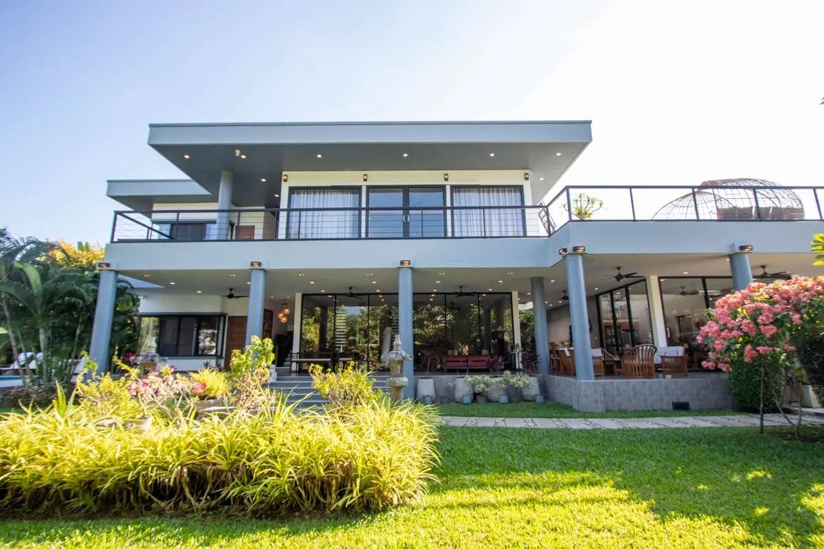 5 Bedroom House For Sale in Nam Phrae, Hang Dong, Chiang Mai - Image 3