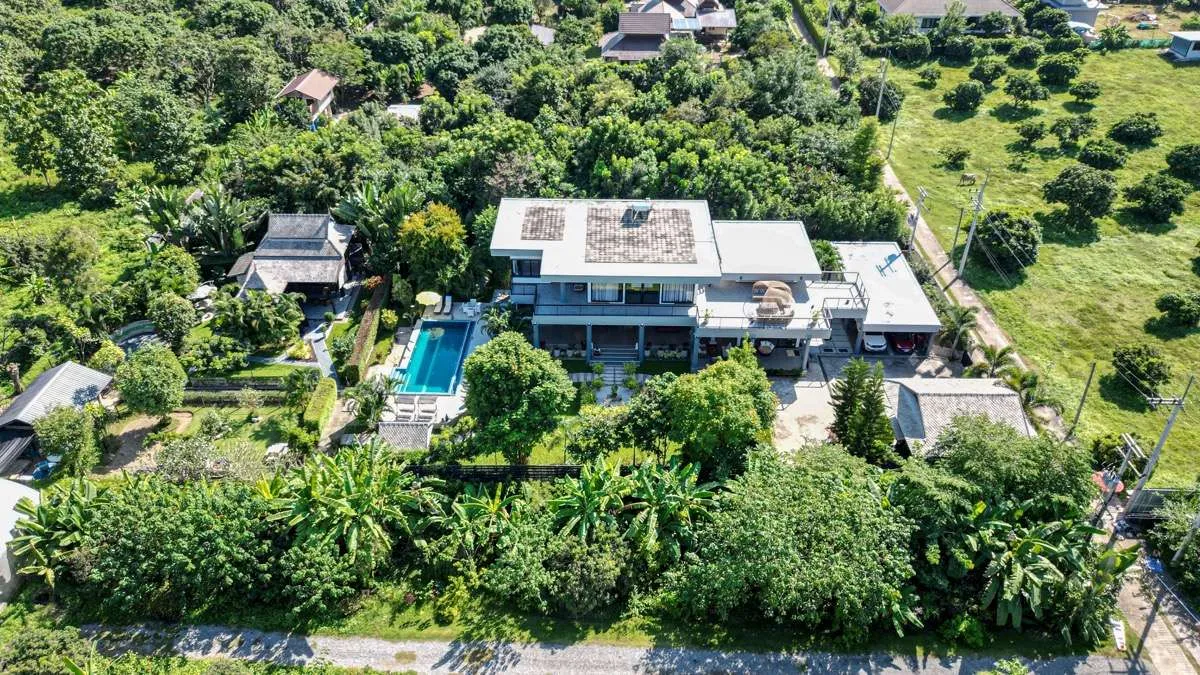 5 Bedroom House For Sale in Nam Phrae, Hang Dong, Chiang Mai - Image 1