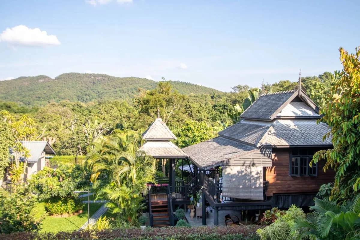5 Bedroom House For Sale in Nam Phrae, Hang Dong, Chiang Mai - Image 28