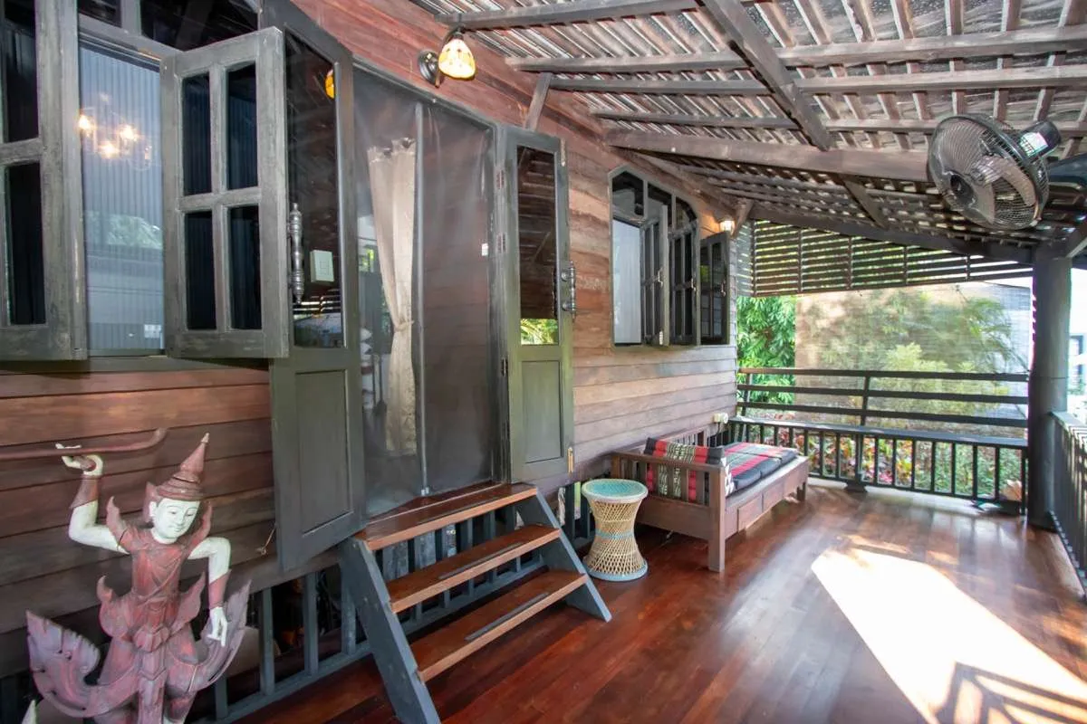 5 Bedroom House For Sale in Nam Phrae, Hang Dong, Chiang Mai - Image 23