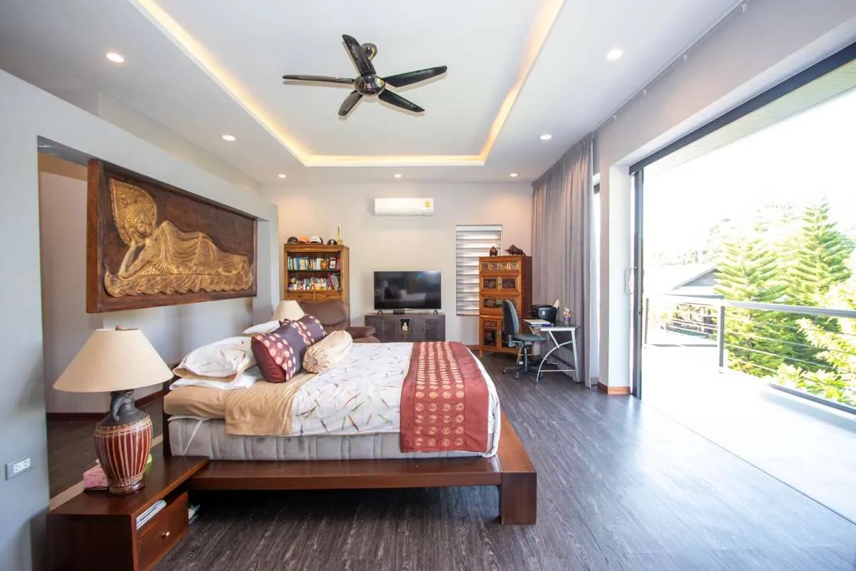 5 Bedroom House For Sale in Nam Phrae, Hang Dong, Chiang Mai - Image 20