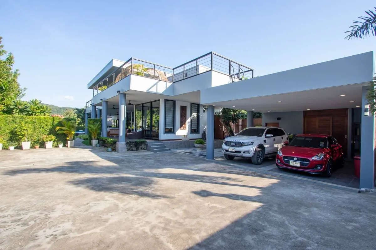 5 Bedroom House For Sale in Nam Phrae, Hang Dong, Chiang Mai - Image 19