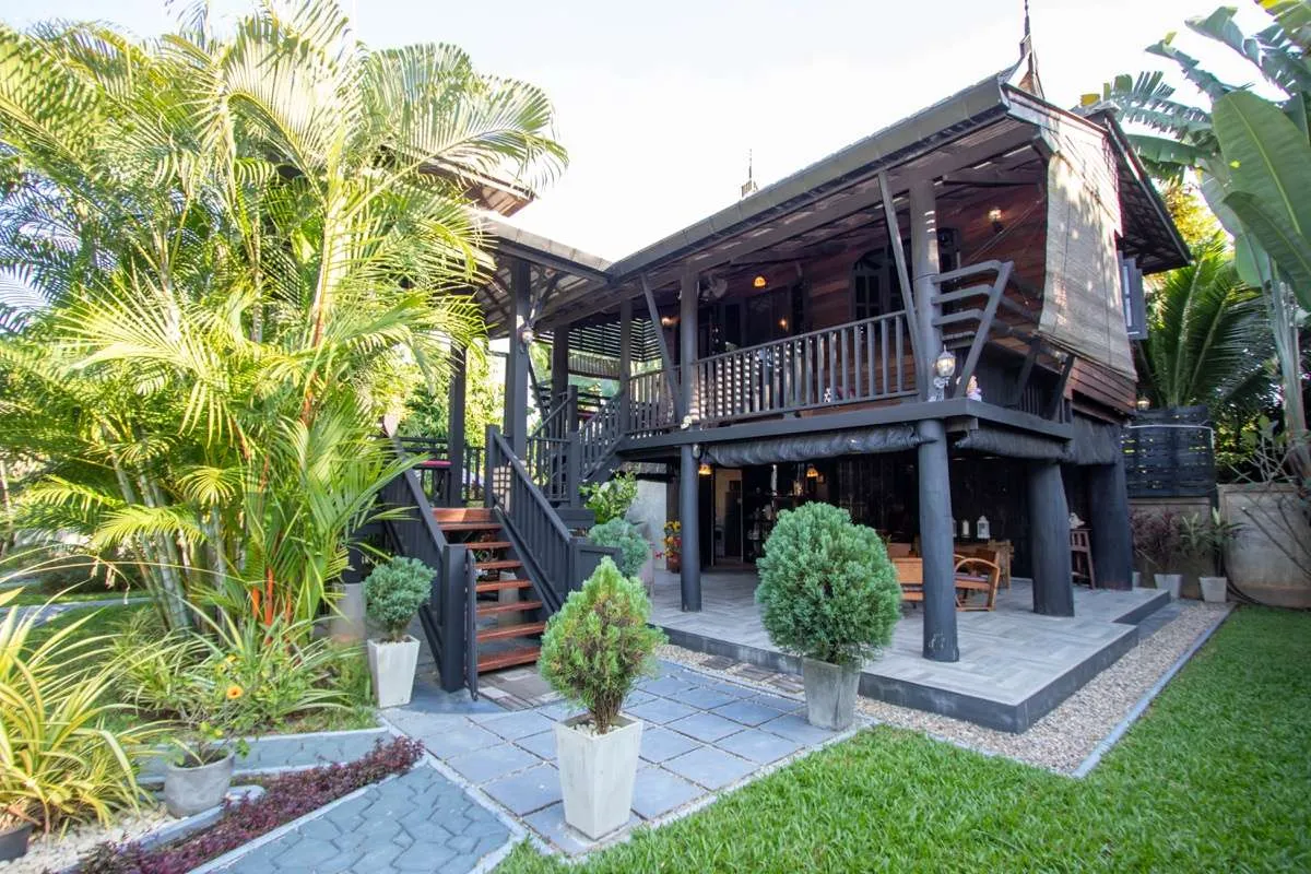 5 Bedroom House For Sale in Nam Phrae, Hang Dong, Chiang Mai - Image 32