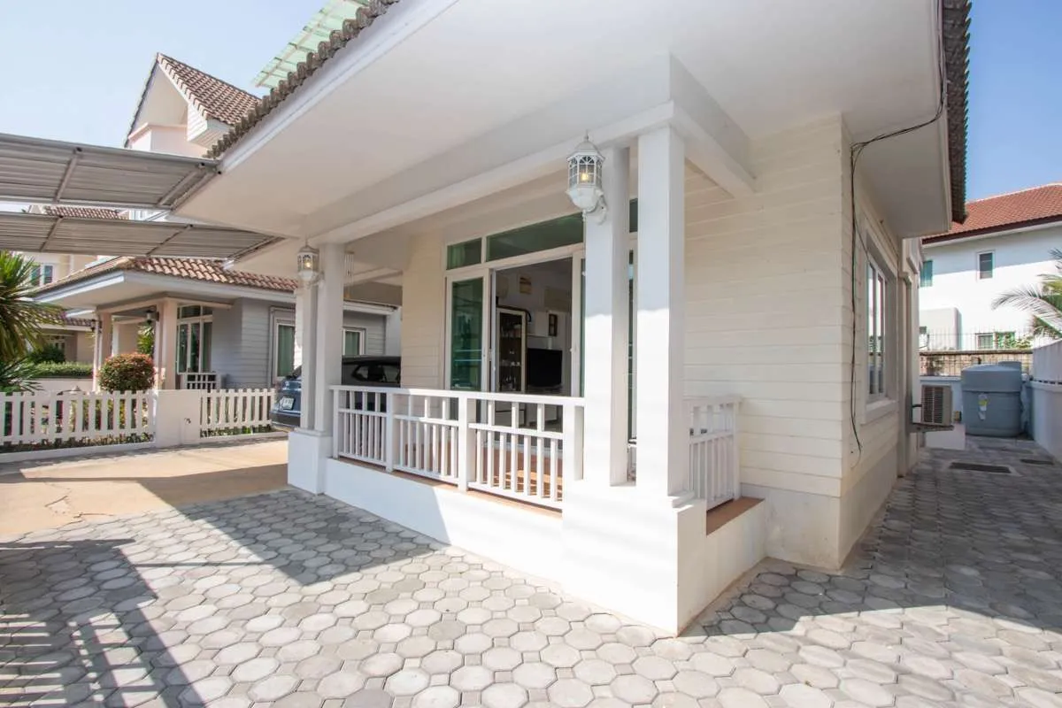 Palm Springs Country Home - Image 19
