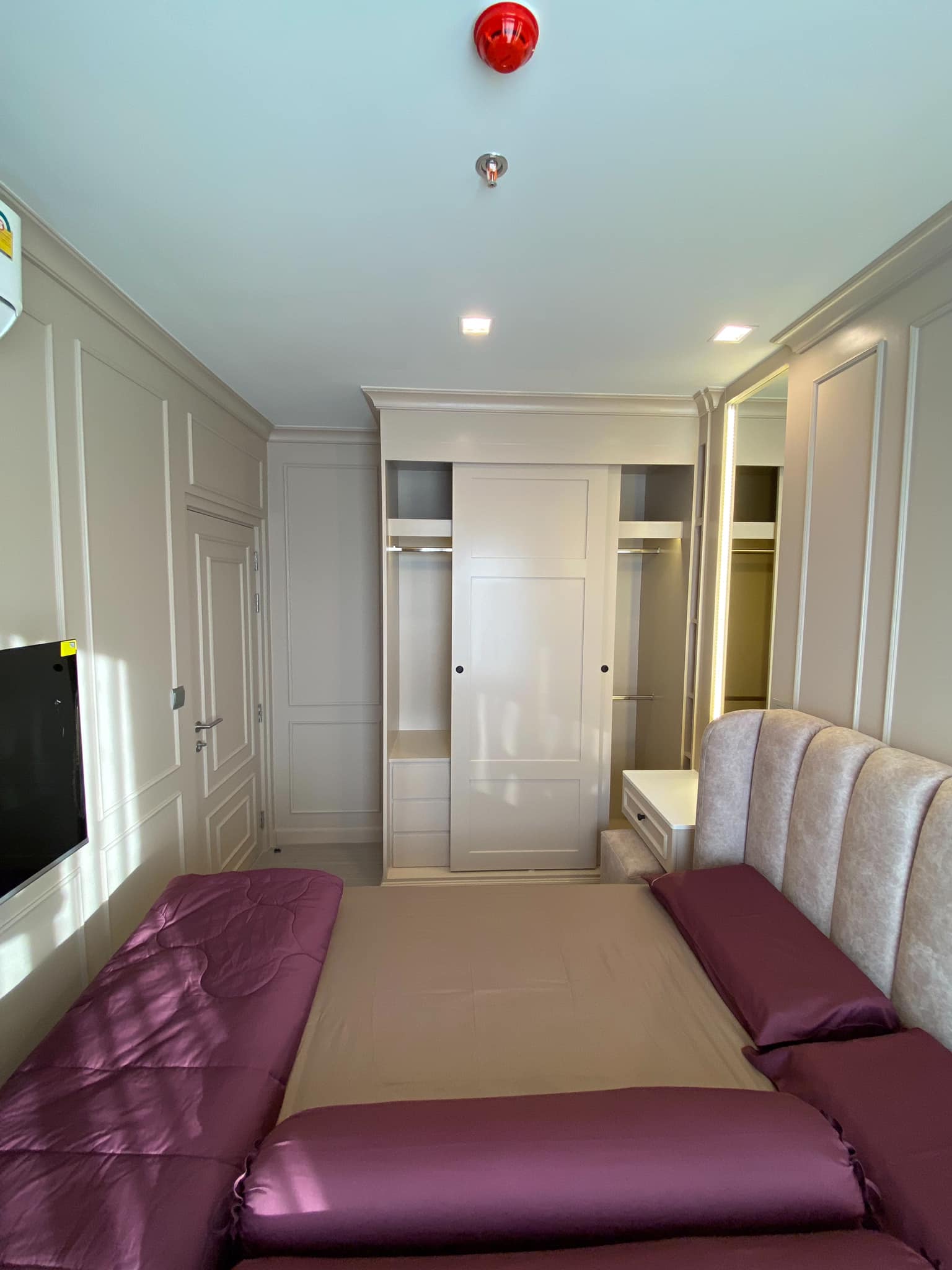 Life Asoke Hype - Image 7