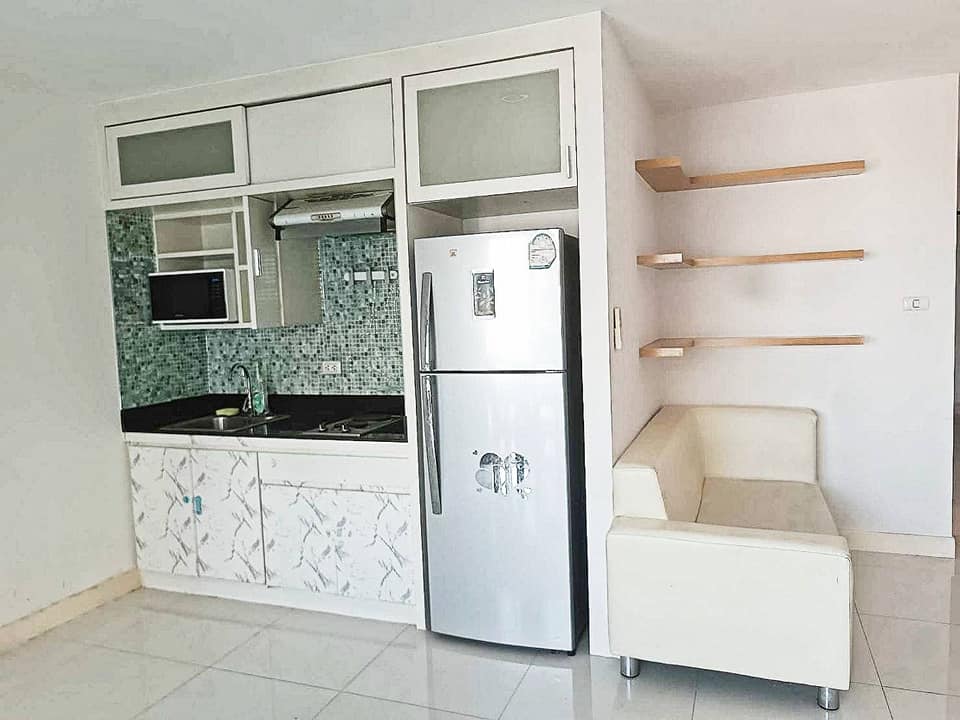 The Green 2 Condominium - Image 2