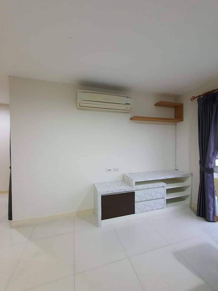The Green 2 Condominium - Image 1