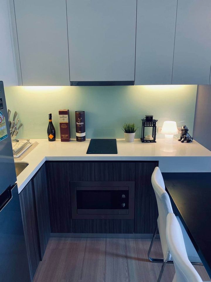 1 Bedroom Condo For Sale in Khlong Ton Sai, Khlong San, Bangkok - Image 5