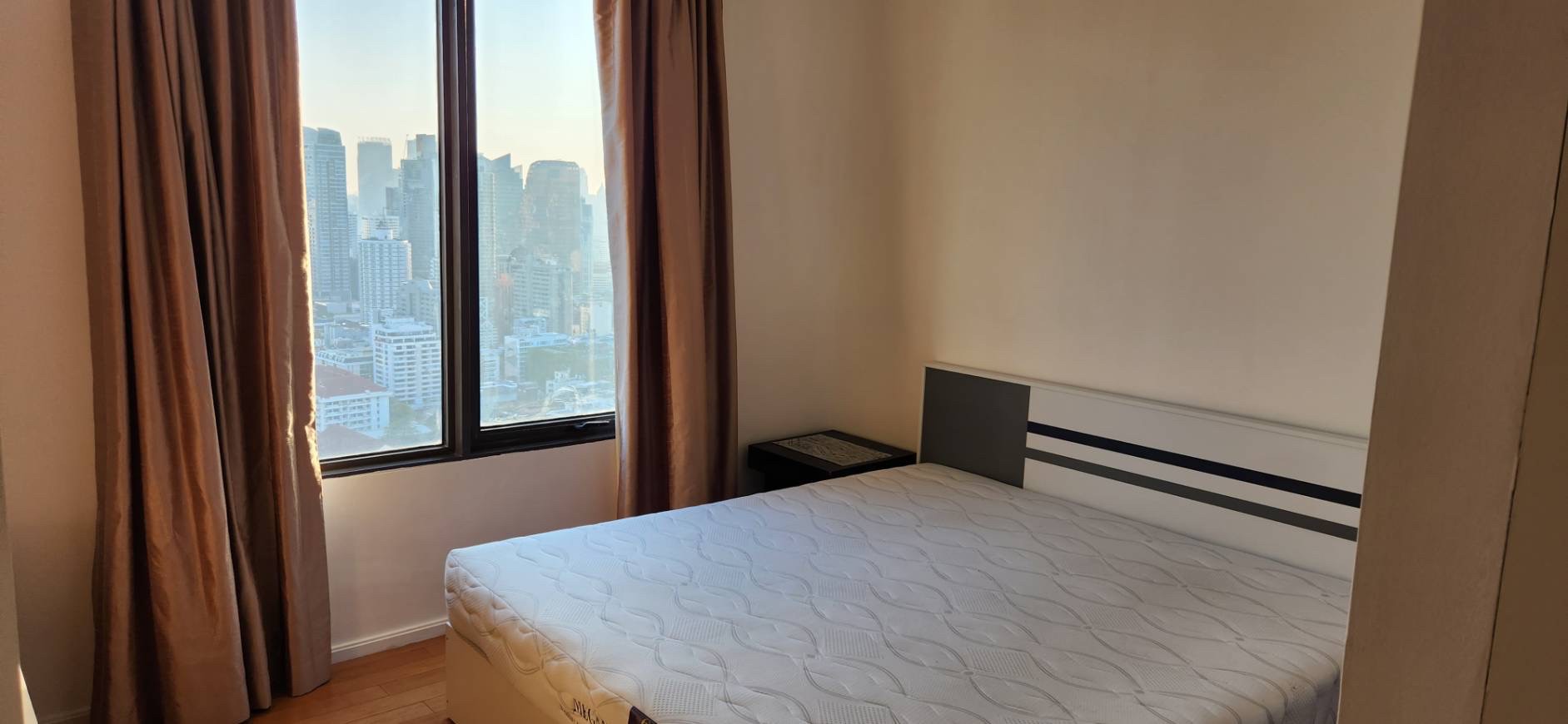Villa Asoke Condominium - Image 5